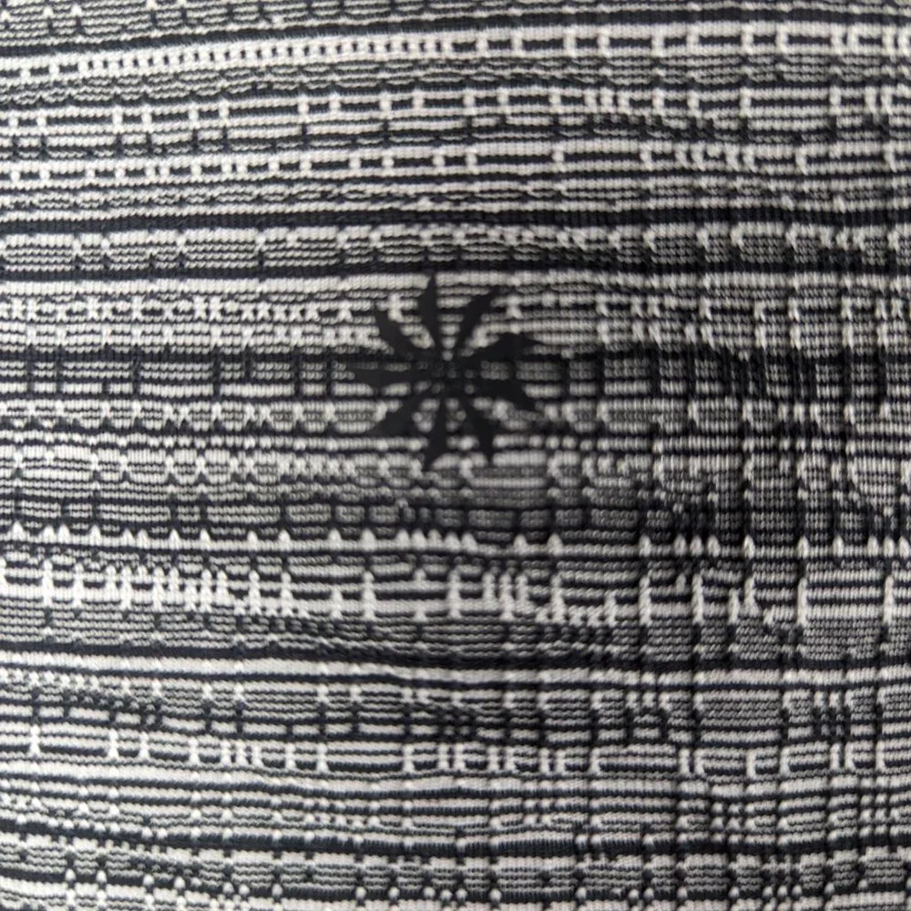 Athleta 7/8 Leggings Striped With Pockets Black and Gray Size M - Picture 7 of 10